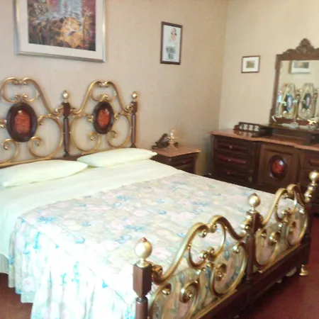 B&B Mamma Mia Family House-3
